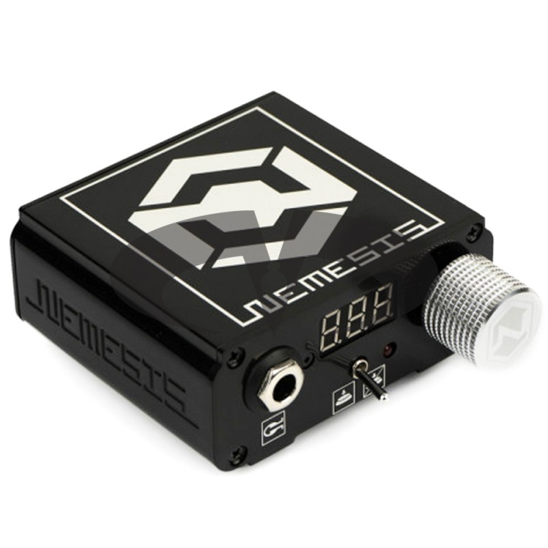 Nemesis-Netzteil – Schwarz Nemesis-Netzteil – Schwarz