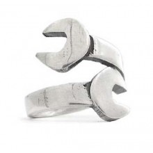 El Rana Silver Ring Woman Wrench